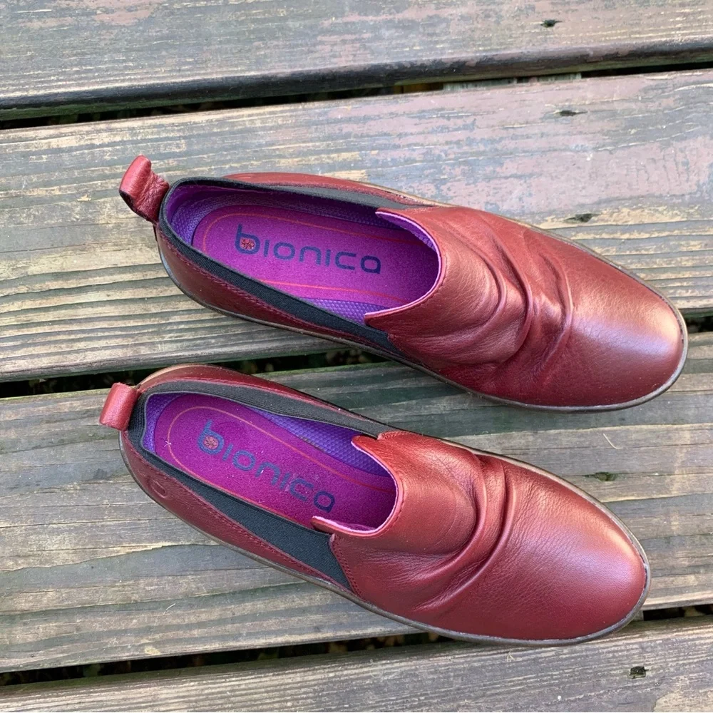 Bionica Women’s Red Leather Wedge Slip-Ons